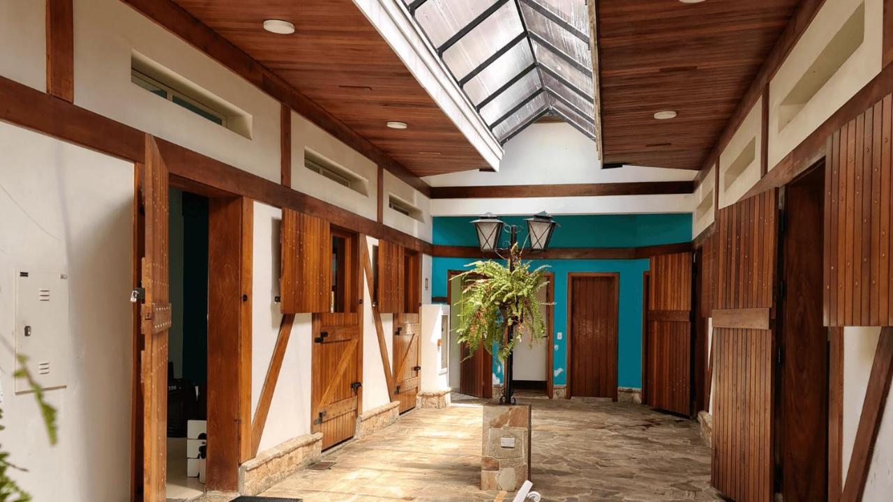 Apartment Duplex Luxo Com Piscina Aquecida, Lareira E Wifi Campos do Jordao